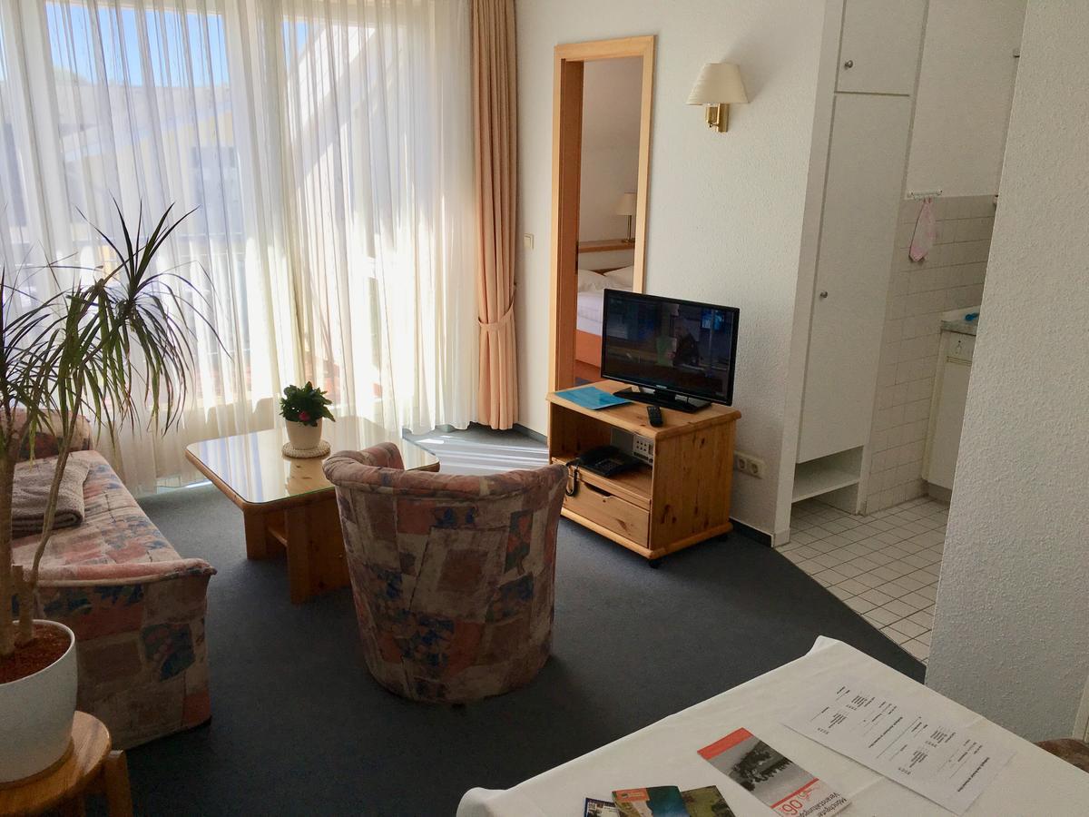 Haus Bernstein Ferienwohnungen Герен Екстер'єр фото